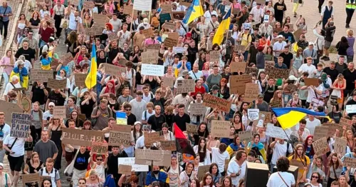 Протестне літо 26-ого: Повітря пахне картоном